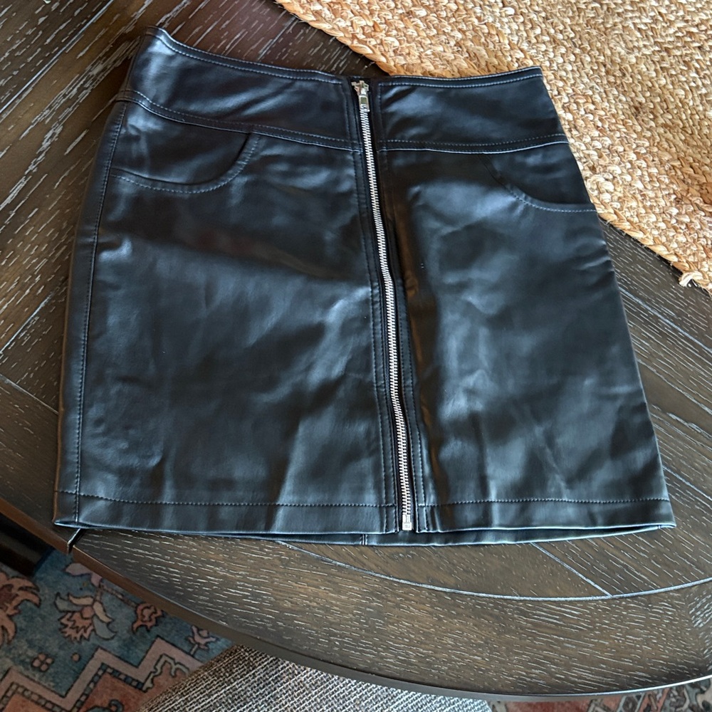 Forever 21 Black Faux Leather Mini Skirt - Size S